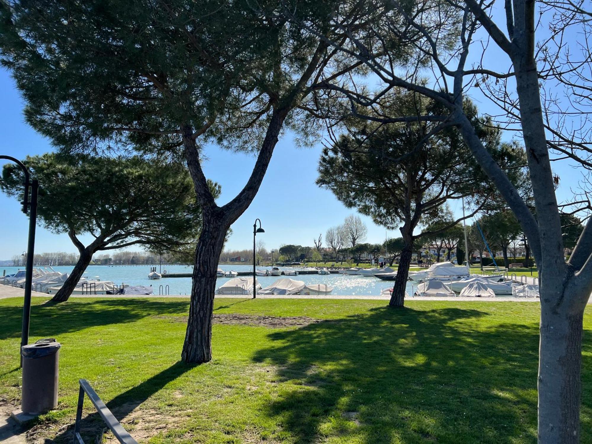 La Vela Apartamento Sirmione Exterior foto